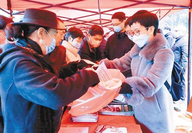 西安市2021年宪法宣传周拉开帷幕 掀起学习宣传宪法法律知识新热潮